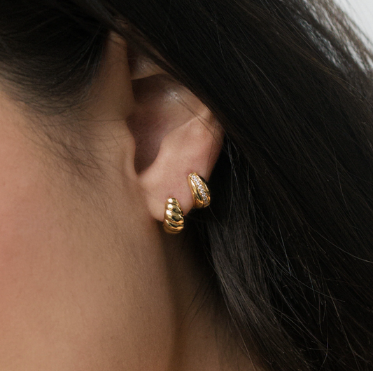 CARTER CROISSANT HOOPS