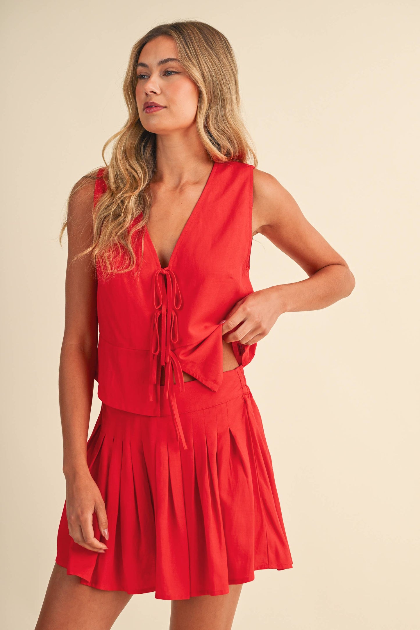 IST6327 LINEN VEST AND MINI SKIRT SET