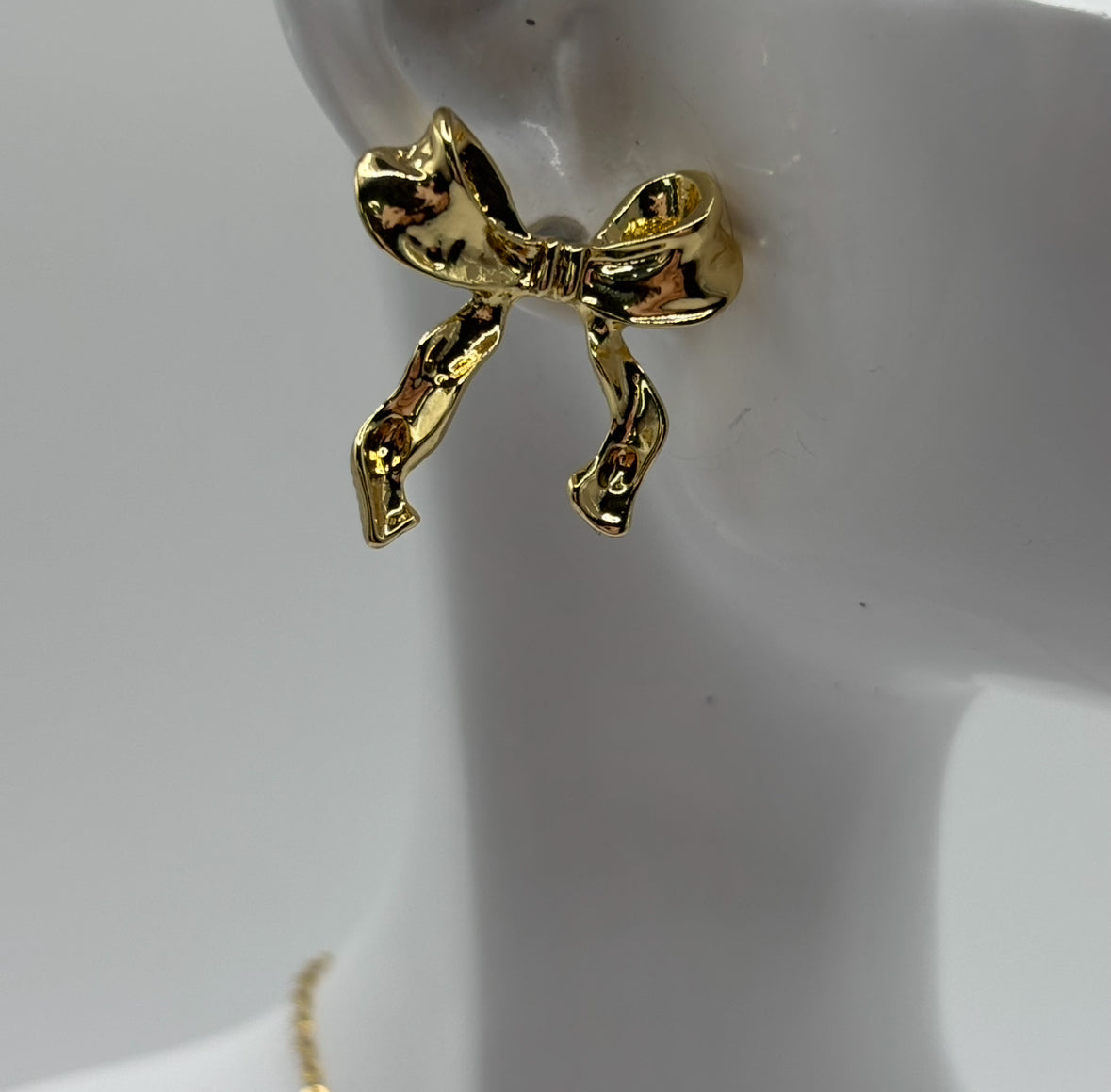 Bow Studs