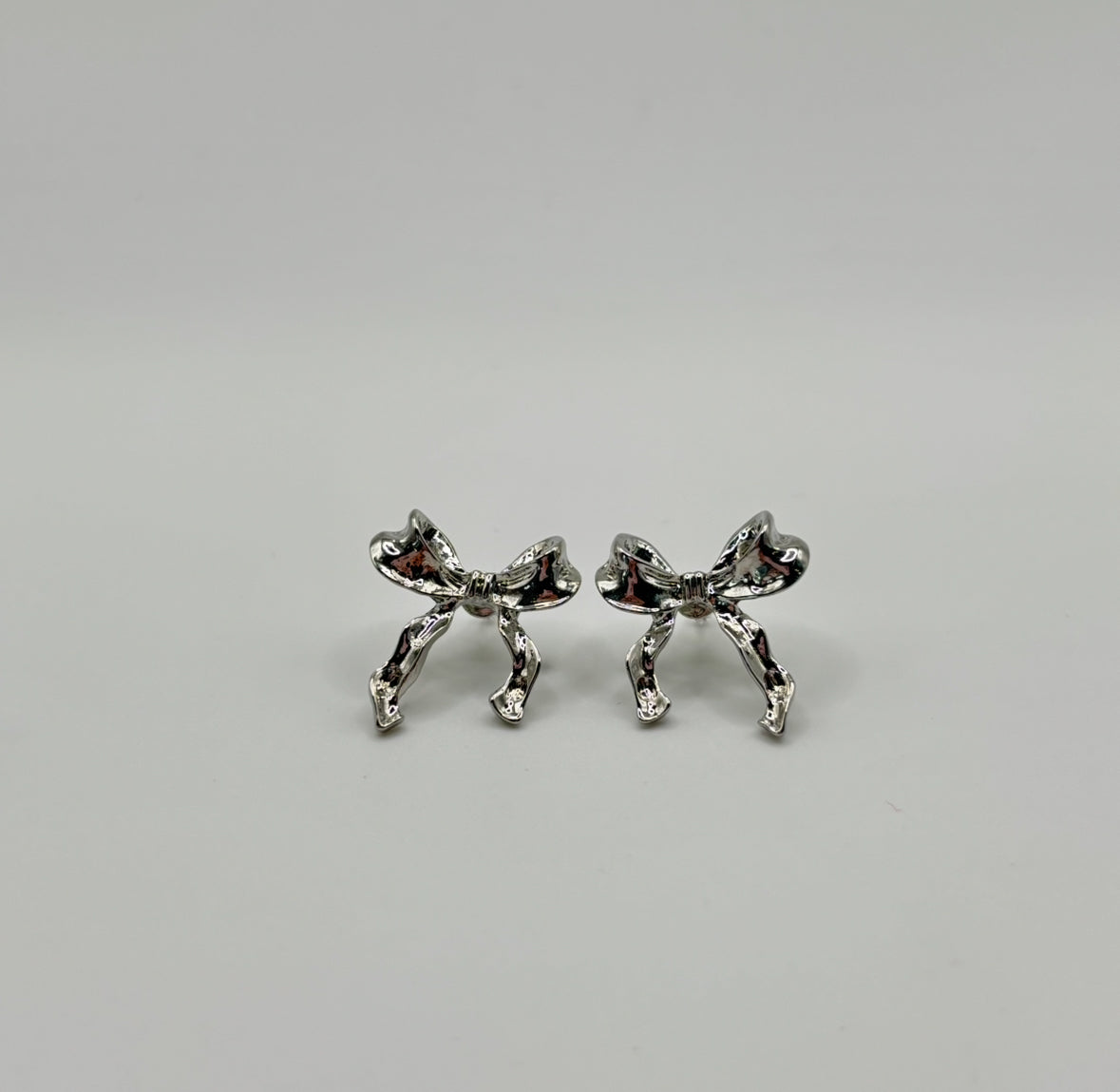 Bow Studs