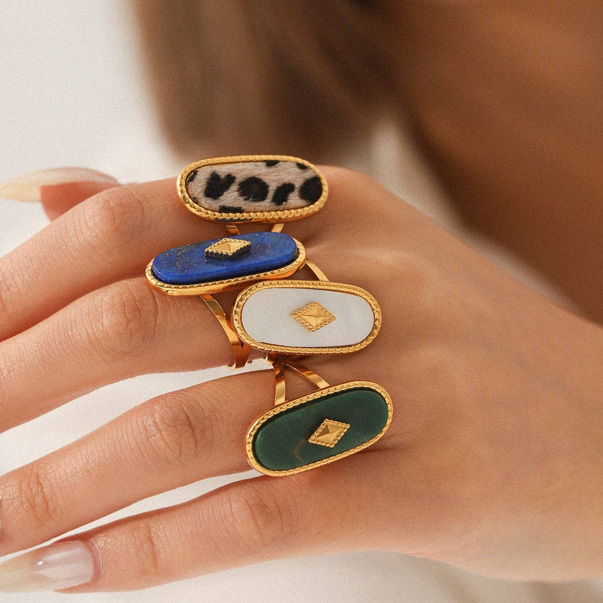 COCKTAIL STATEMENT ADJUSTABLE RING | 40R131